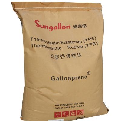 Chine Pellets blancs Matériau élastomère TPE recyclé 80A Dureté 100% Injection recyclable Matériau TPE SEBS à vendre