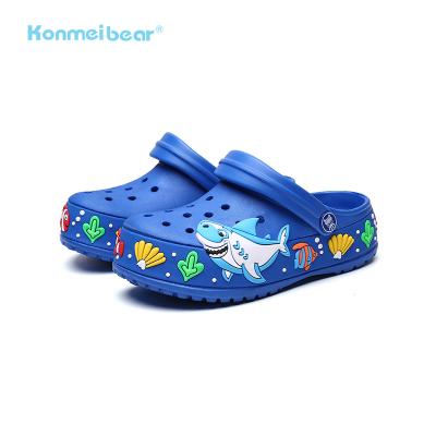 China Massage Hot Selling Children Hole Summer Cartoon Shark Unisex Sandal EVA Kids Garden Clogs Shoes for sale