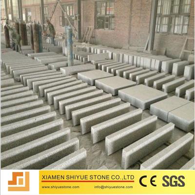 China Chinese Natural Cheap Pavement Paver Granite Curb Border Stone for sale