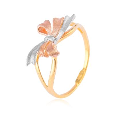 China 18kt Gold Engagement Ring: The Ultimate Symbol of Love and Class en venta