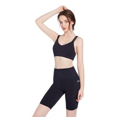 China Fashion Women's Breathable Yoga Bra Set Sport Wear Yoga Shorts Nylon Gaiters zu verkaufen