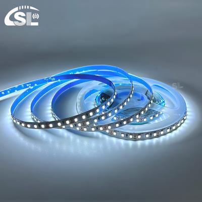 China Einfache Installation SMD 2835 120D 8mm 12000K Ra70 LED-Lichtstreifen für Badezimmerspiegel zu verkaufen