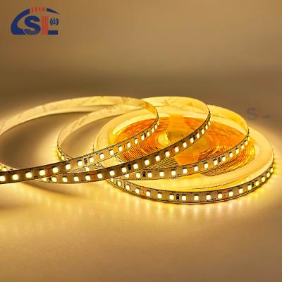 China DC12V/24V SMD2835 140D 8mm 3000K Ra70 LED-Lichtstreifen für Badezimmer Spiegel zu verkaufen