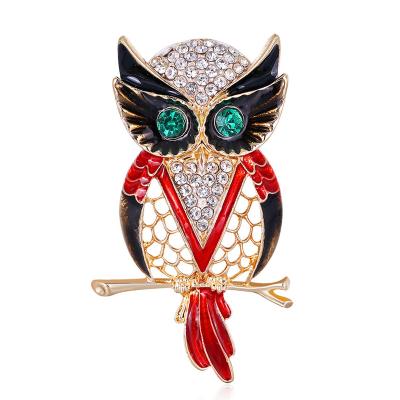 China Gold Plated Rhinestone Owl Brooches Women Wholesale Fashion Animal Luxury Alloy Dress Decoration Factory Enamel Brooch Pin New for sale