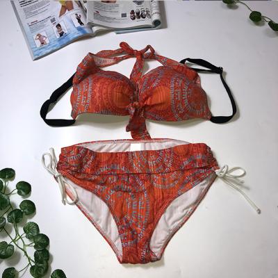 China Wholesale Summer New Design Women Vintage Style Breathable Bikini Two Piece Padding Condole Belt Beach Wear for sale