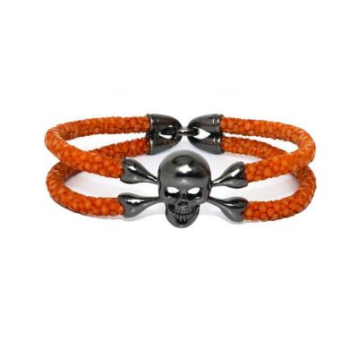 China 2018 hot sale genuine leather double layer bracelet stingray leather and steel bracelet with skull, stingray skull bracelet for sale