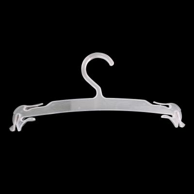 China Wholesale Space Viable White Plastic Clothes Hanger Sinfoo Kids Casual Travel Discount Customized Organizer Europe Silver Style for sale