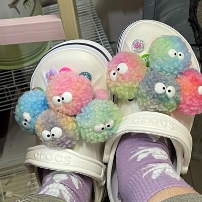 China Charming 2021 New Fashion Air Shoe Accessories Eco-friendly ABS Plastic Rainbow M Around The Bean Hole Shoes Buckle for sale