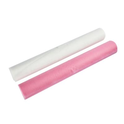 China Clean-keeping Disposable Non Woven PP Bed Sheet Roll For Beauty Salon, Hospital for sale