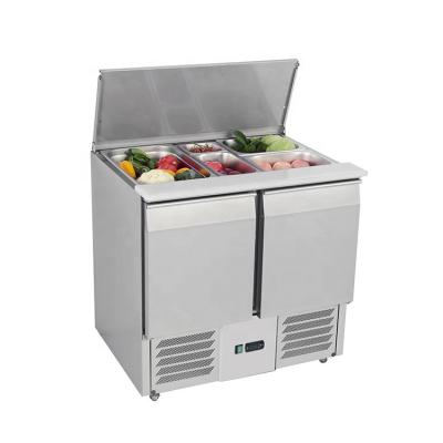 China Single-Temperature Restaurant 2 Doors Salad Bar Fridge /Salad Prep Counter for sale