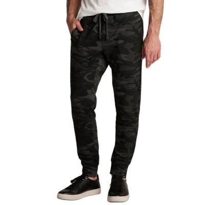 China Hot Sale QUICK DRY Camouflage Print Custom Drawstring Custom Men's Loungewear Track Pants for sale