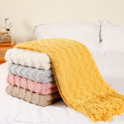 China Striped Folded Fringe Printed Travel Throw Blanket Fringed Shawl Air Conditioning Blanket for sale