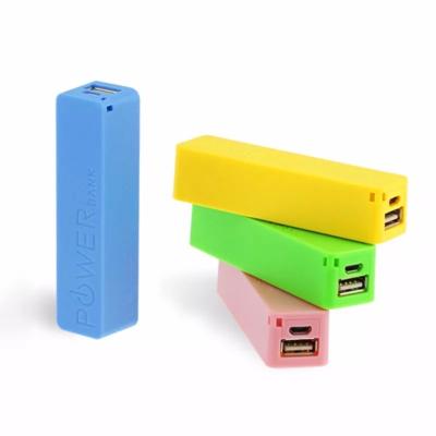 China 2021 Style 2600mAh Popular Cute Mini Power Bank Case Fast Support Charging Power Bank Portable for sale