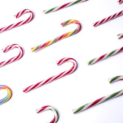 China Normal Wholesale Box Packed 12G Candy Canes With Fruity Flavor In Hard Candy for sale