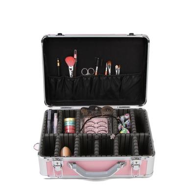 China Fashion Beauty Aluminum Towel Make Up Cosmetic Vanity Case for sale