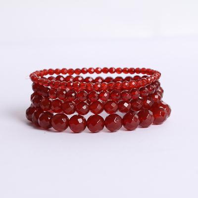 China CLASSIC Manufacturers Wholesale Natural Polyhedron Garnet Beads Bracelet Healing Stone For Women Men for sale