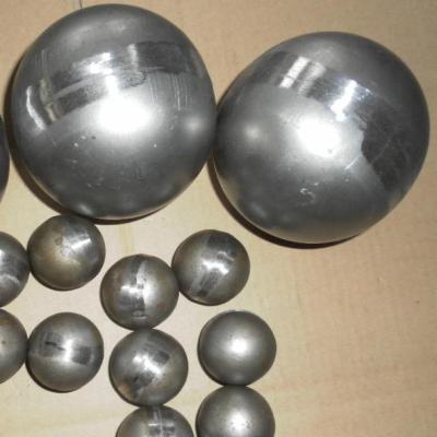 China Easily Assembled Cheapest Decorative Wrought Iron Hollow Ball, Half Hollow Ball for sale