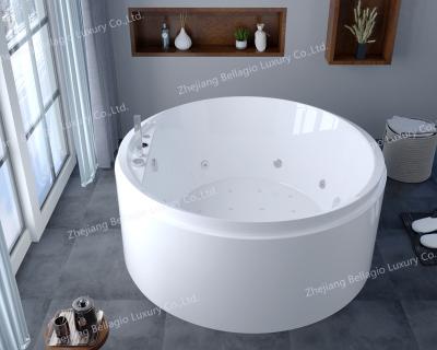 China Freestanding Round Bathtub Modern White Color Acrylic Eco - Friendly for sale