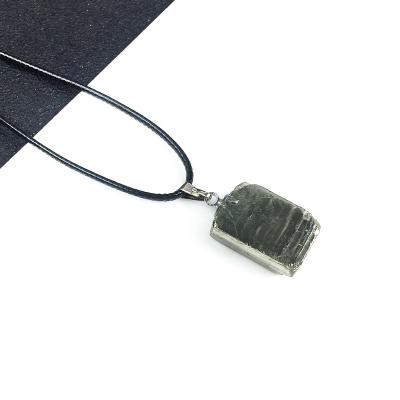 China Wholesale Natural Crystal Pyrite Quartz Stone China Crystal Therapy Stone Pendant Necklace For Crafts for sale