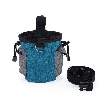 China Custom Size Waterproof Pouch Stored Pet Outdoor Running Dog Training Fanny Pack Dog Snacks Training Bag for sale