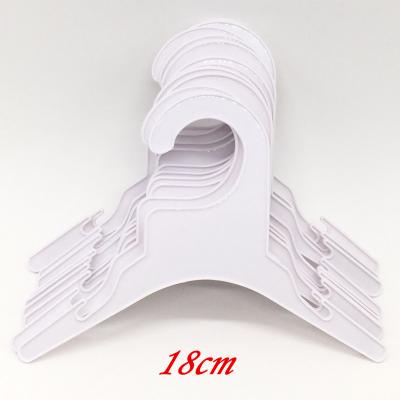 China Sustainable Customized Plastic Pet Clothing Hangers Pet Clothing Hangers Pet Clothing And Accessories Stands for sale