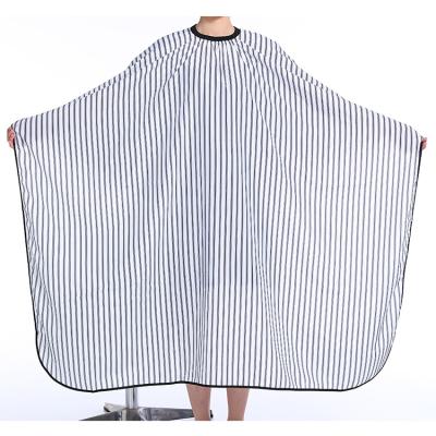 China Hairdresser's Waterproof Hair Cutting Barber Shop Barber Apron Salon Cutting Barber Capes With Designs for sale