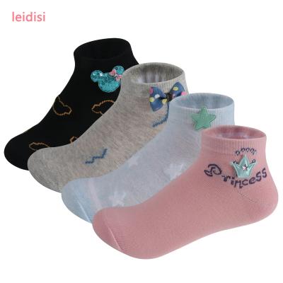 China Accessories socks design high quality comfortable girls socks cotton thongs decorations sports women's socks for sale