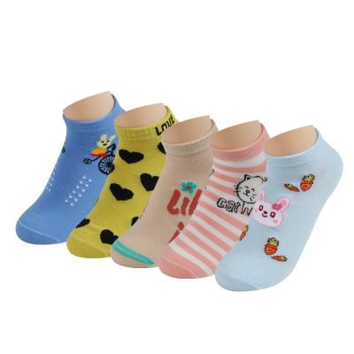 China Girls Sock Cute Wholesale Cheap Bottom School Socks Girls Ladies Ladies Upper Socks 50 Styles Optional for sale