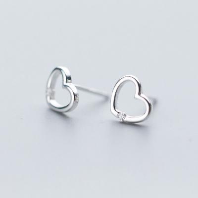 China Fashion 925 Sterling Silver Women Crystal Heart Environmental Friendly Stud Earrings For Gifts Jewelry for sale