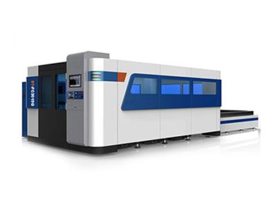 China Máquina para corte de metales del laser del CNC con el sistema lubricante de enfriamiento perfecto en venta