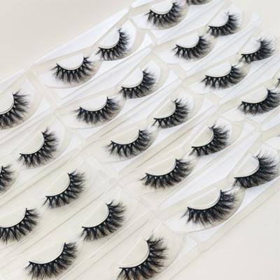 China Wholesale World Natural Trending 100% Hand Made Private Label 3d Mink Eyelashes With Own Brand for sale