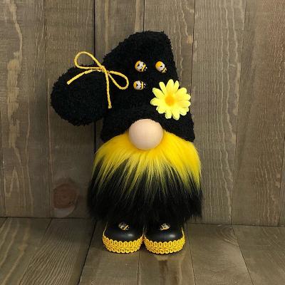 China Party Accessories Fast Delivery Faceless Doll Decoration Plush Toy Sunflower Gnome Gift Spring Yellow Bee Faceless Doll for sale