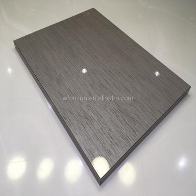 中国 Melamine moisture-proof top lacquering panel sheets fiberboard with high quality 販売のため