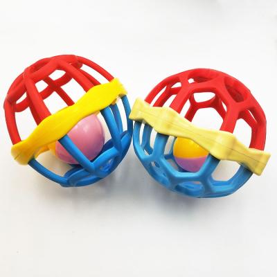 China 2020 Wholesale 2020 TPU Soft Lovely Bell Toy Baby Shaking Rattle Lovely Toys Eco-friendly Material Funny Plastic Hand (Eco-Friendly) Toys for sale