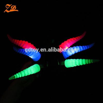 China Good Quality Halloween LED Devil Horn Flashing Headband 15*20cm for sale