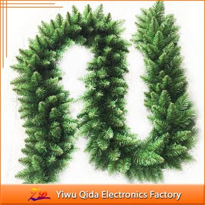 China Hot Sale Party Christmas Cane 2.7M PVC Christmas Wreath Christmas Decoration for sale