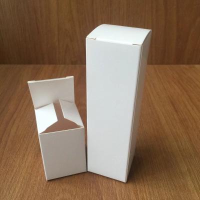 China Recycled Materials Paper Packaging Box White Paper Box 350g White Cardboard for sale