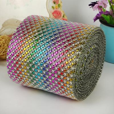 China Bags Wholesale Diamond Mesh Ribbon Band Crystals Rhinestone Roll Roll Sparkle Rhinestone For Wedding Cake Decoration for sale