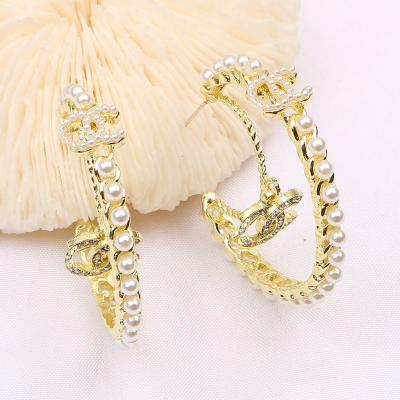 China Hiphop Winter Women Gold Elegant Chain Crystal Tassel Pearl Fringe Earrings for sale