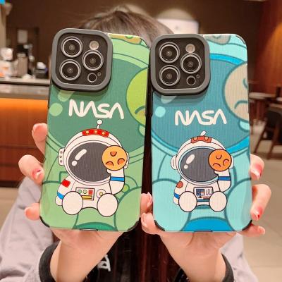 China Fashion TPU Astronaut Cartoon Phone Case For pro XR 11promax iPhone 14pro 13 max case for sale