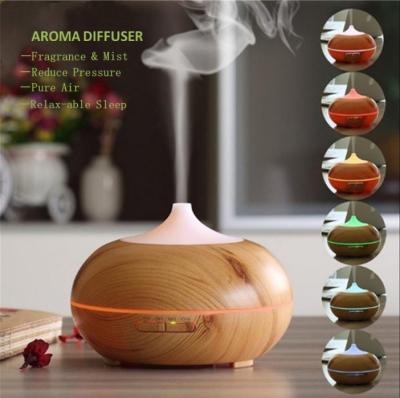 China Household New Arrival 300ml Scent Diffuser Factory Price Essential Oil Air Humidifier 7 Colors Dorm Room Bases Oil Smell Diffuser for sale