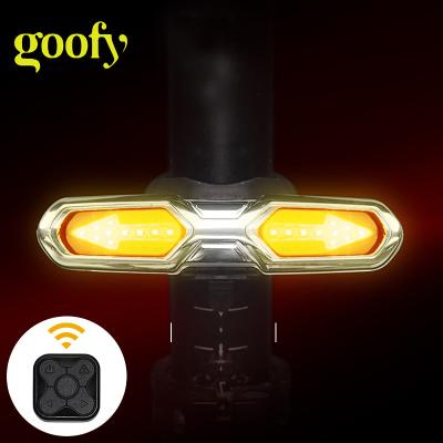 China 2021 PC New Product Smart Wireless Remote Control Bicycle Light Electric Bike Tail Light Turning Rear Light for sale