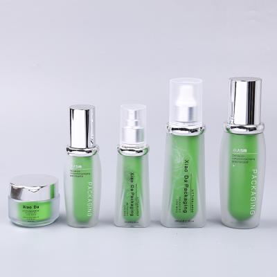 China Recyclable Sprayer Pump Bottle Matte Gel Material Cosmetic Packaging 30 50 80 120ml Oral Bottle for sale