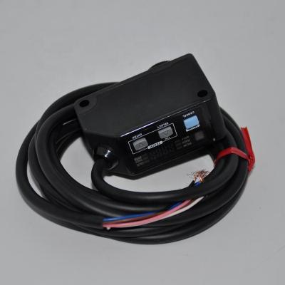 China Original Color Mark Sensor Digital Mark Sensor Color Mark Sensor LX-101-P New for sale