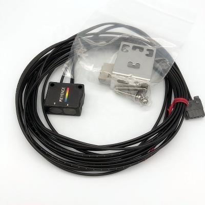 China New Original KEYENCE RGB Digital Fiber Optic Color Sensors KEYENCE CZ-H37S Small Spot Sensors for sale