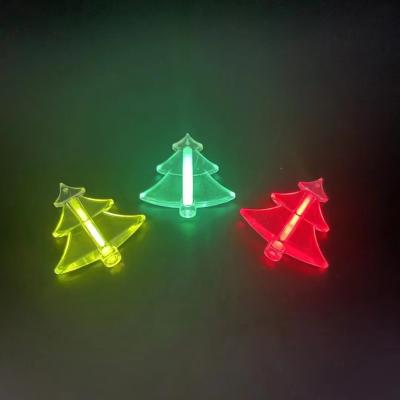 China Christmas Tree Shape with 8-12 Hours Glow Time in Red and Multi Colors for sale