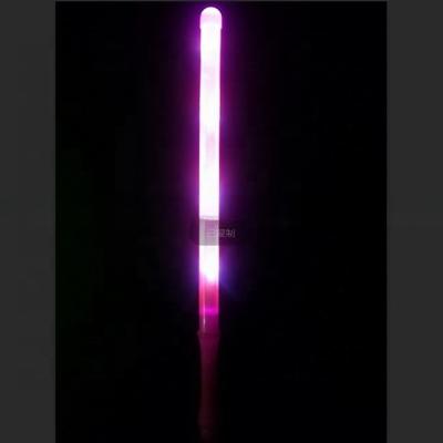 China Concert Festival Celebration Supplies Dia20mm 15*450mm Multi Colored Thin Long Glow Stick for sale