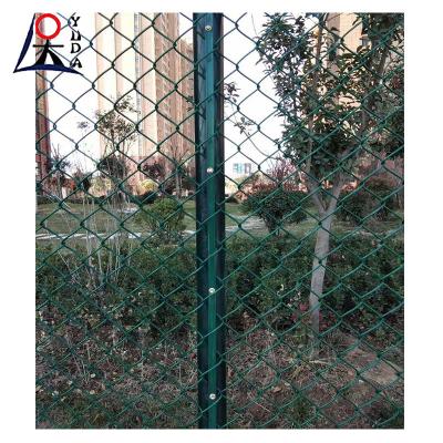 China Garden Temporary Fence Gate Galvanized Cyclone Iron Wire Mesh Panels en venta