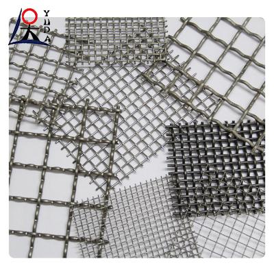 China OEM Crimped Woven Vibrating Screen Crimped Wire Mesh Square Hole for sale