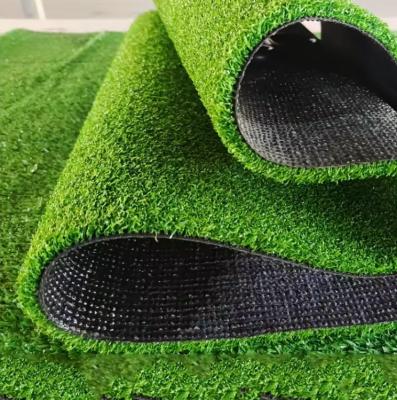 Chine Tournoi de golf avec gazon artificiel gazon en plastique artificiel 2 mm-15 mm épaisseur personnalisée à vendre